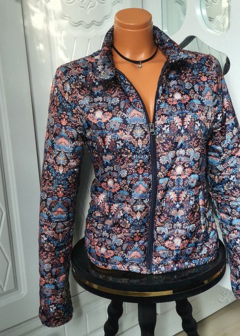 Çiçek Desenli Fermuarlı Kadın Mont - Görsel 6