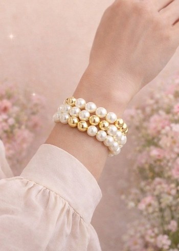 Beyaz ve Altın Boncuklu Kadın Bileklik - Görsel 2