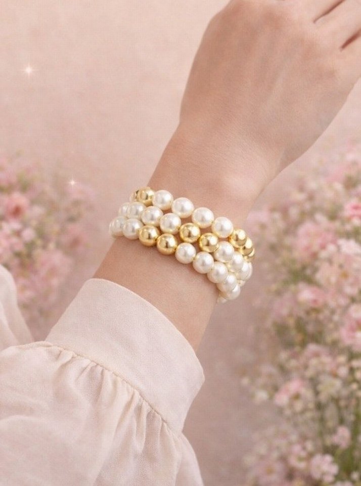 Beyaz ve Altın Boncuklu Kadın Bileklik - Görsel 2