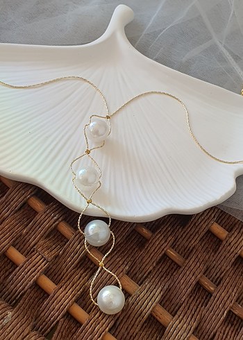 Uzun Boyunlu Beyaz Boncuklu Kadın Kolye - Görsel 9