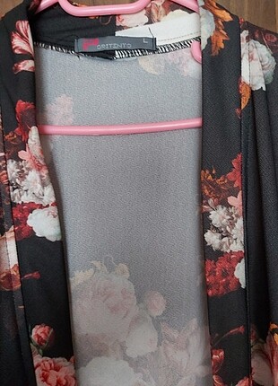 xl Beden Çiçek detaylı kimono
