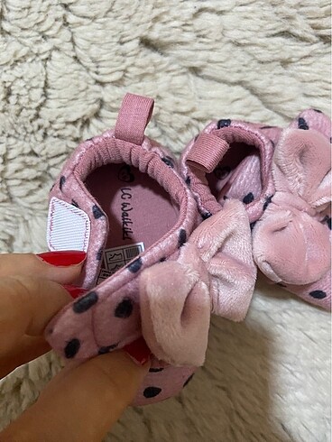 16 Beden pembe Renk Fiyonk detaylı kız bebek yürüme öncesi ev ayakkabısı
