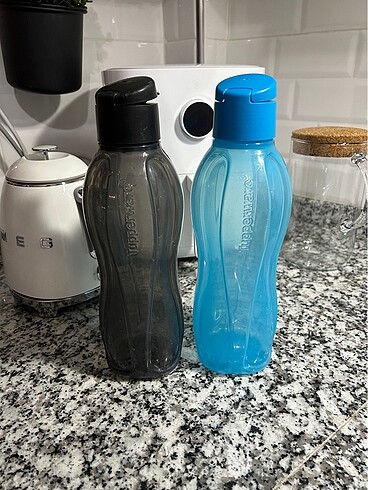 Tupperware İki adet suluk