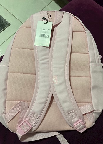 Nike Nike Pembe Fermuarlı Sırt Çantası