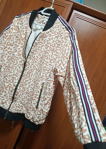 Leopar Desenli Spor Ceket - Görsel 2