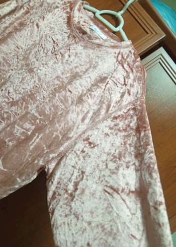 Kadın şeker pembesi kadife bluz - Görsel 3