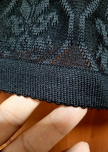 Kısa Kollu Siyah Dantel Detaylı Bluz - Görsel 6