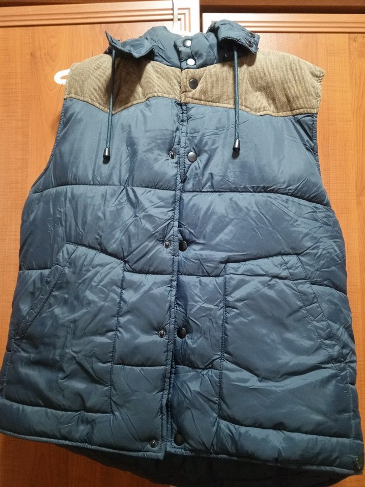 Kapüşonlu ve Fermuarlı Anorak Yelek - Görsel 3