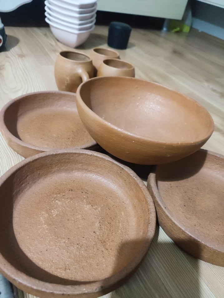 Kahverengi Seramik Tabak ve Kupa Seti - Görsel 3