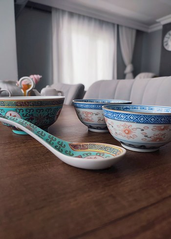 Renkli Desenli Turkuaz Tabak ve Kaşık Seti - Görsel 2