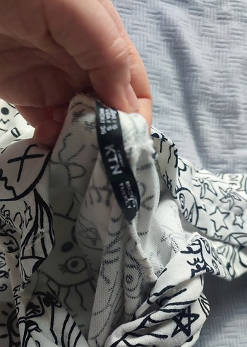 Gri Baskılı Düğmeli Köpek Kıyafeti - Görsel 3