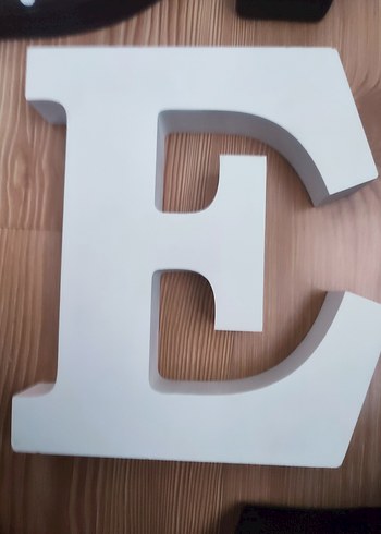 Kahverengi ve Beyaz Çocuk Yatak Harfleri - Görsel 5