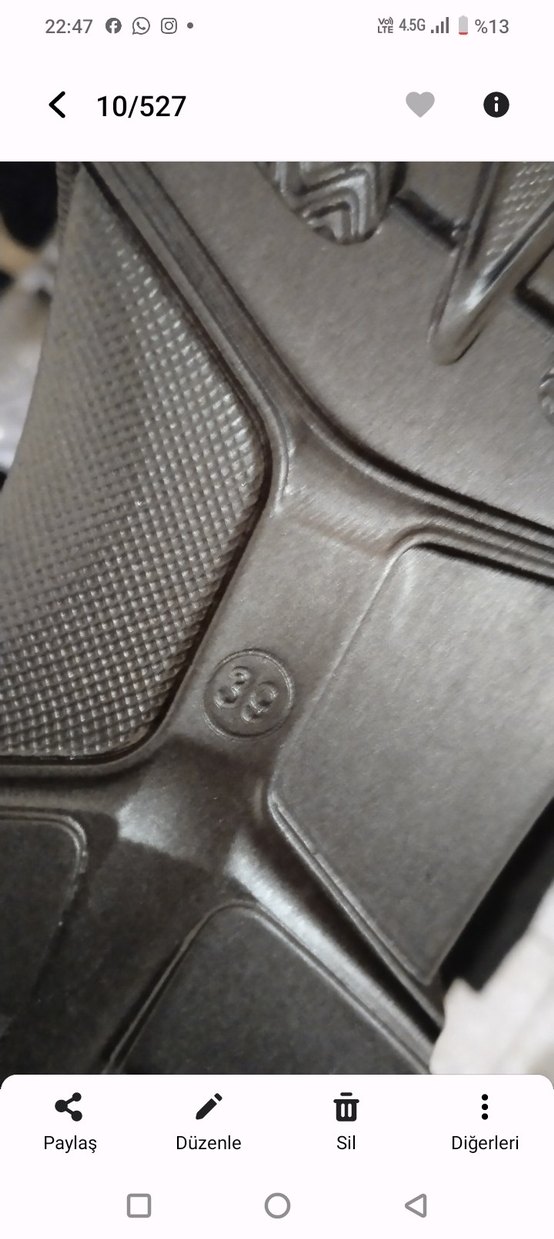 Siyah Payetli Bot - Görsel 3