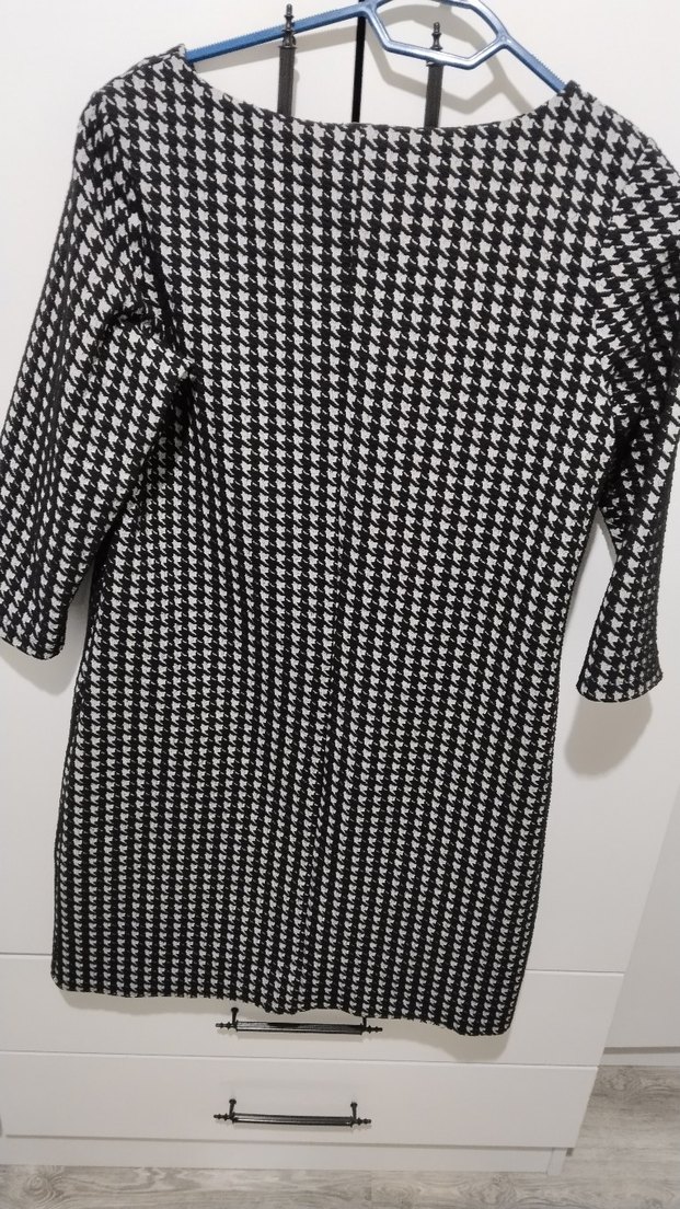 Uzun Kollu Siyah Gri Midi Elbise - Görsel 4