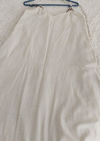 Bej Keten Midi V Yakalı Askılı Elbise - Görsel 7