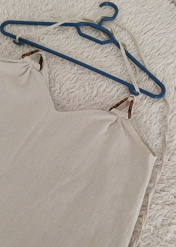 Bej Keten Midi V Yakalı Askılı Elbise - Görsel 3