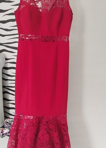 Kırmızı Dantel Detaylı Uzun Abiye Elbise - Görsel 9