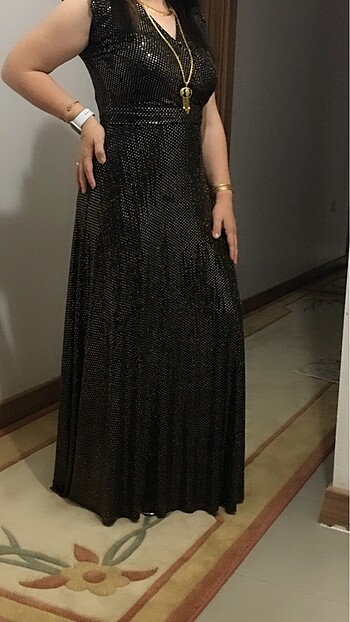 Zara Gece elbisesi