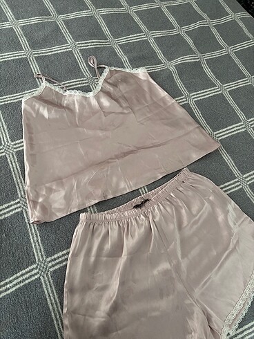 xl Beden Pijama takımı saten