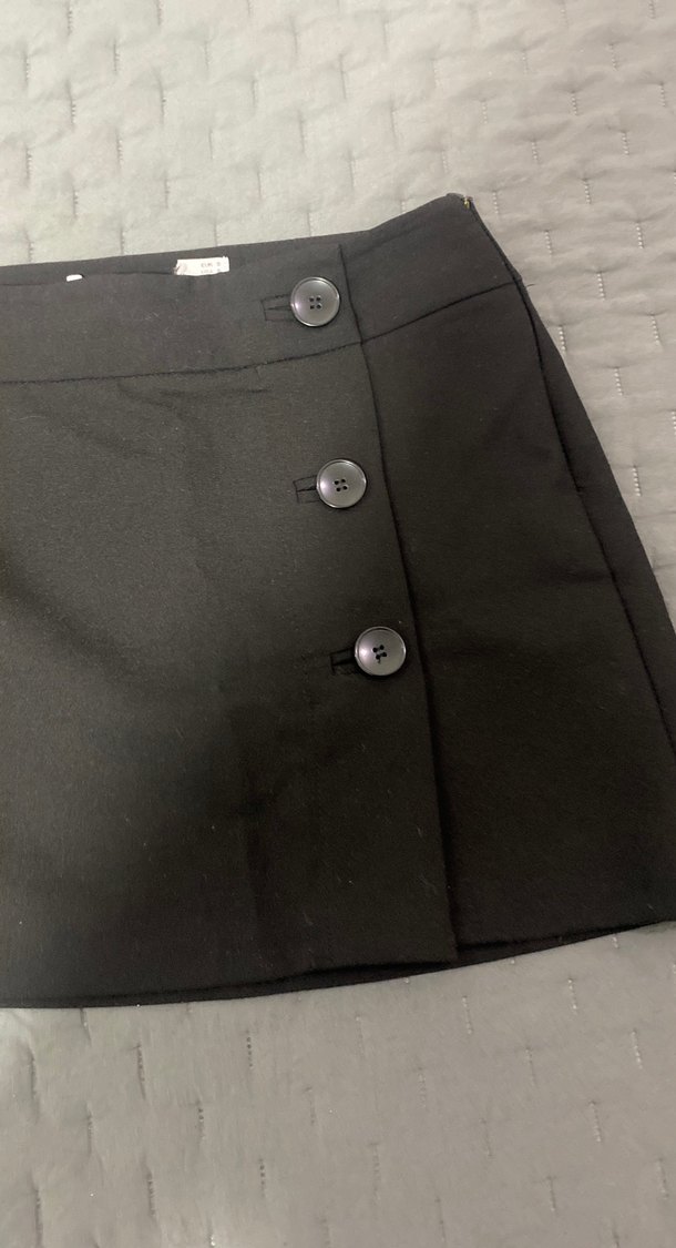 Düğmeli Siyah Mini Etek - Görsel 2