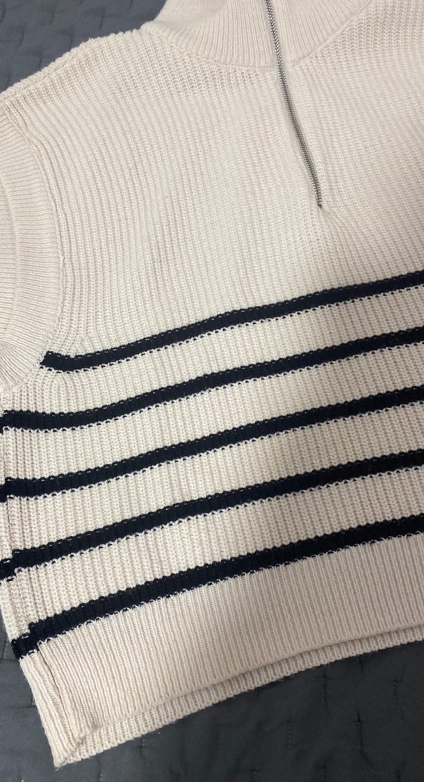 Yüksek Yakalı Kolsuz Triko Kadın Kazak - Görsel 2