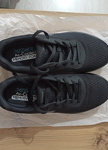 Skechers Siyah Kadın Spor Ayakkabı 