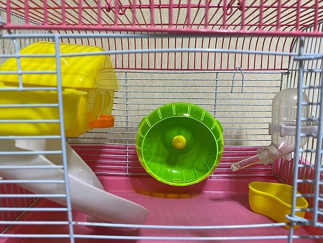  Hamster kafesi