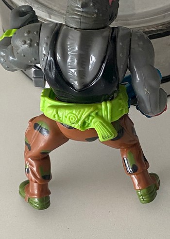 Gri Rinoceront Temalı Aksiyon Figürü - Görsel 3