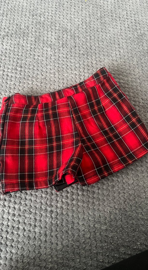 Düğmeli Kırmızı Ekose Mini şort Etek - Görsel 3