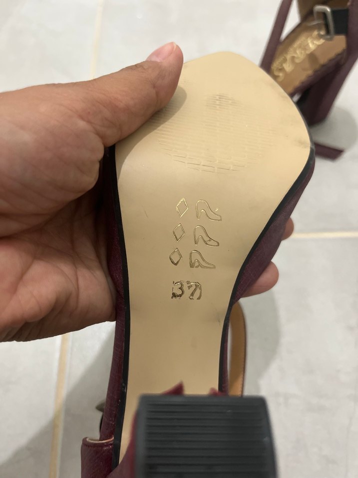 Bordo Kadın Klasik Topuklu Ayakkabı - Görsel 3