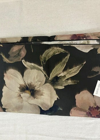  Beden Soft Garden Desenli Pamuk İpek Eşarp - Fresh Scarf
