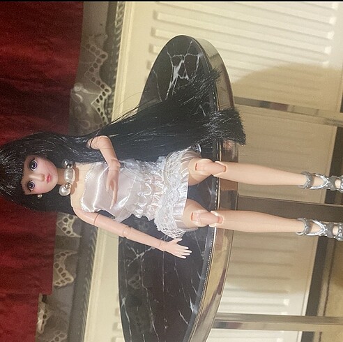 Barbie 20 eklemli barbie