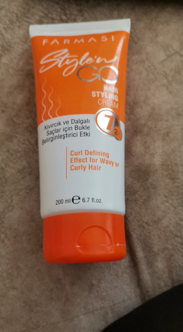 Farmasi Bukle Belirginleştirici Saç Kremi 200 ml - Görsel 2