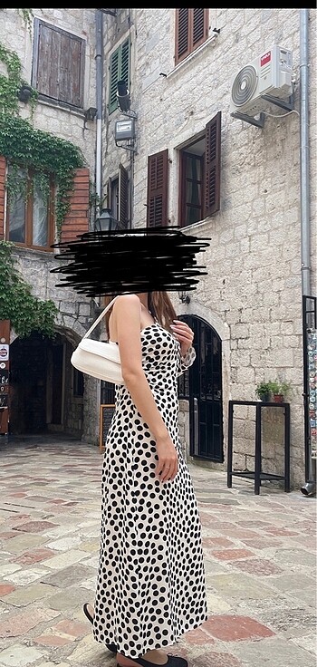 l Beden beyaz Renk MANGO PUANTİYELİ ELBİSE