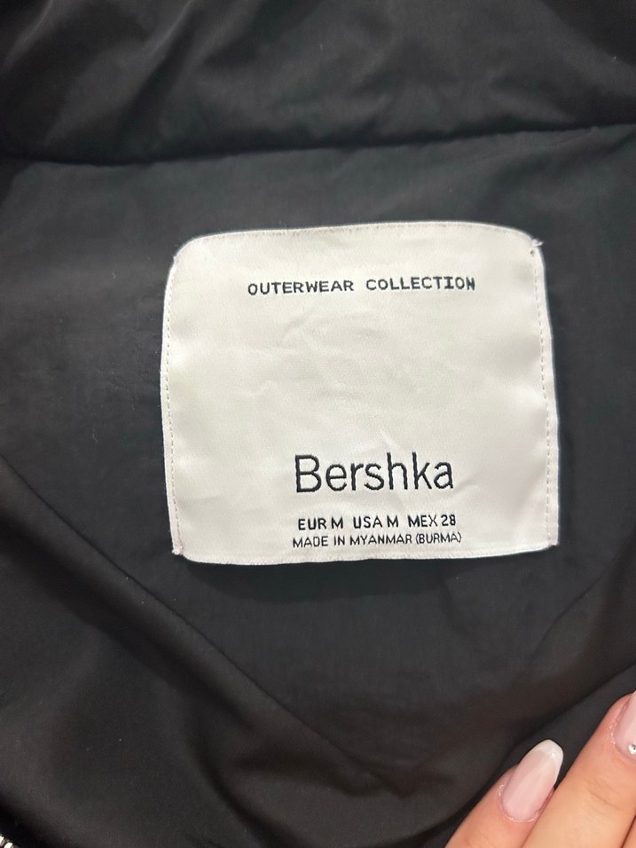 Bershka şişme mont/yelek - Görsel 5