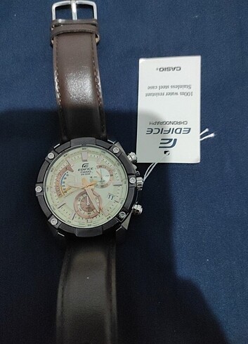 Beden Casio efr-559bl-7a