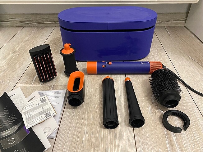 Dyson airwrap id