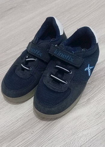 Koyu Mavi Erkek Çocuk Spor Ayakkabı Velcro