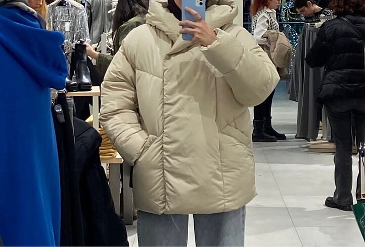 Stradivarius stradivarius krem oversize şişme mont