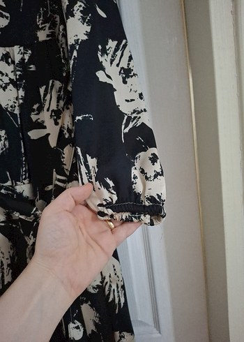 38 Beden Siyah Beyaz Batik Desenli Uzun Kadın Elbise