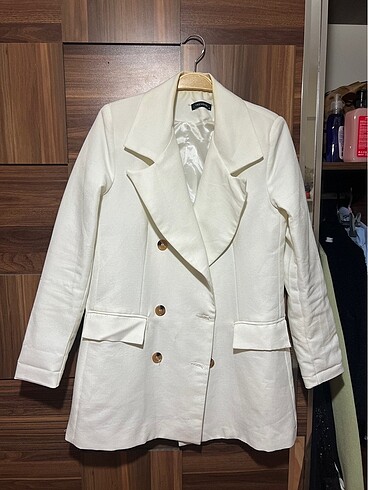 Oversize Beyaz Blazer
