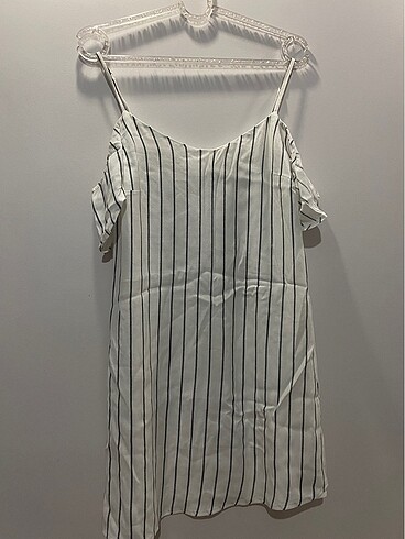 Bershka elbise