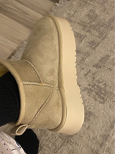 37 Beden camel Renk Ugg bot