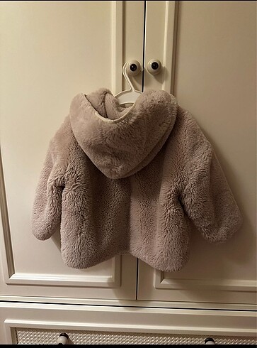 Zara Zara Mont