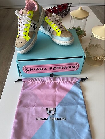 38 Beden camel Renk Chiara ferragnı