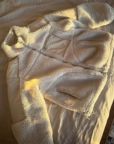 Bershka peluş mont