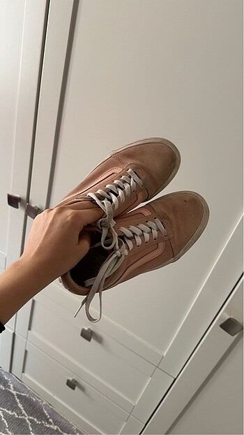 Pembe vans