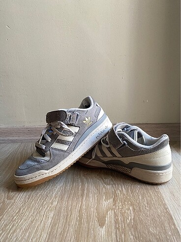 Adidas forum low ayakkabı