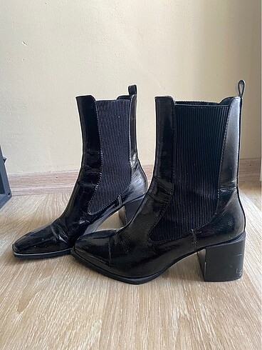 38 Beden Zara topuklu bot