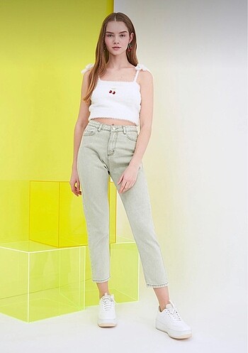 Trendyolmilla Yeşil Mom Jean Pantolon